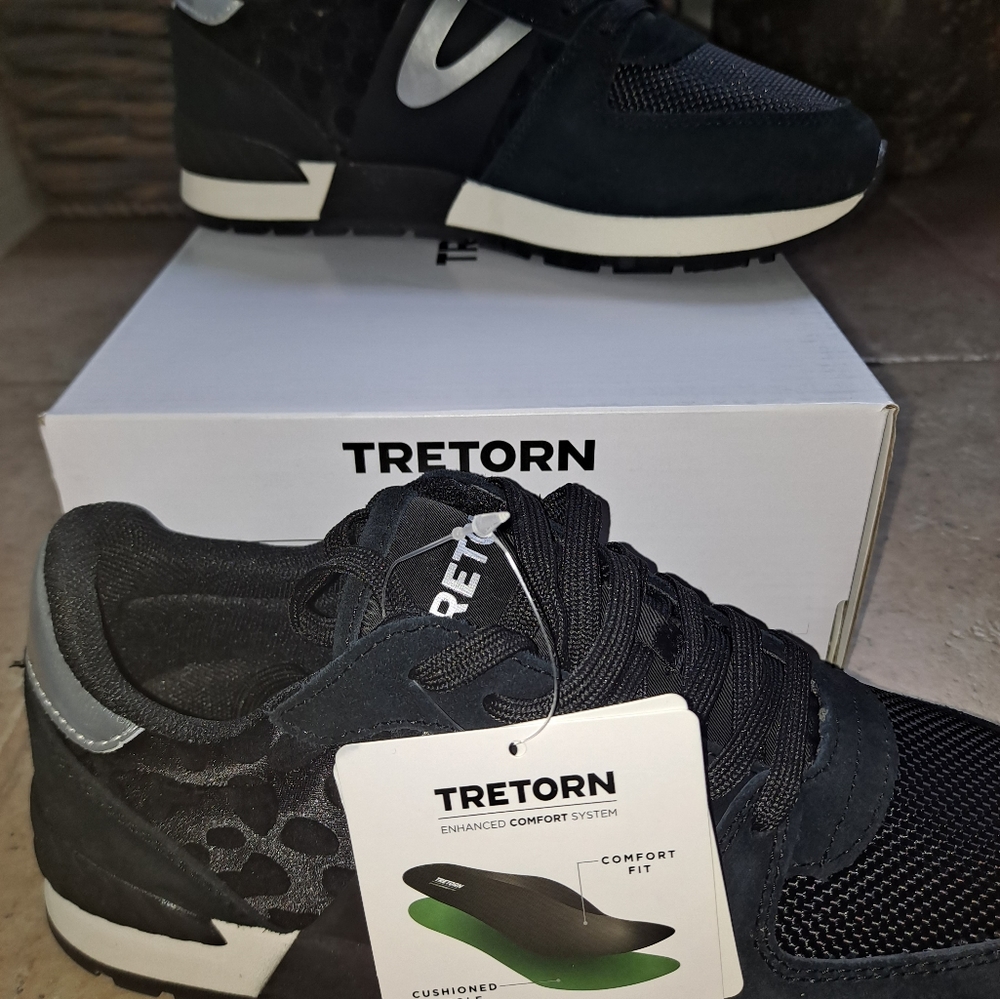 Brand New never been worn Tretorn athleisure sneakers